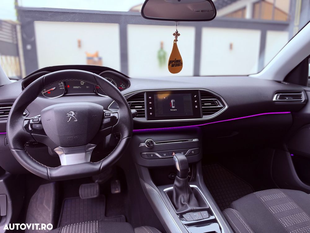 Peugeot 308 - 17