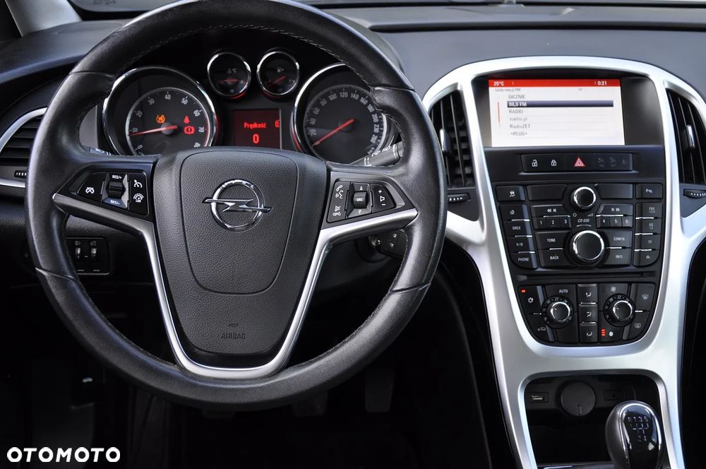 Opel Astra - 14