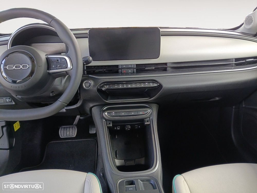 Fiat 600 1.2 Hybrid La Prima - 11