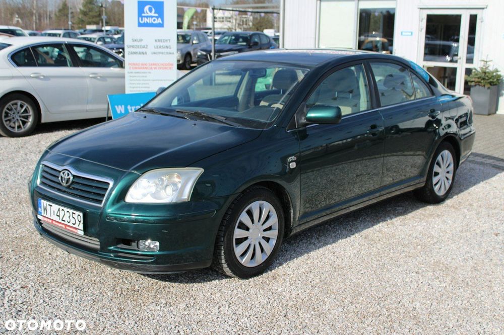 Toyota Avensis - 2