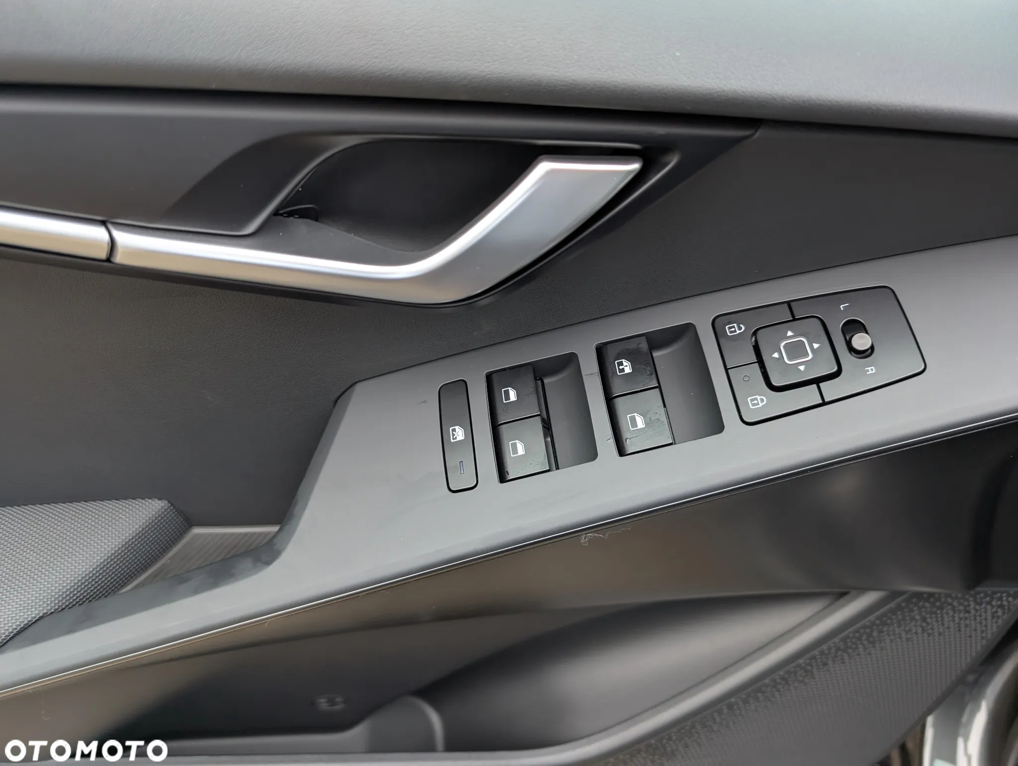 Kia Niro 1.6 GDI Hybrid M - 11