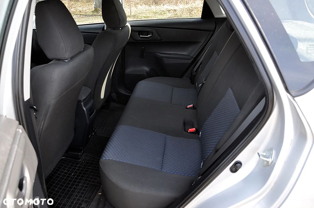 Toyota Auris 1.4 D-4D Luna - 20