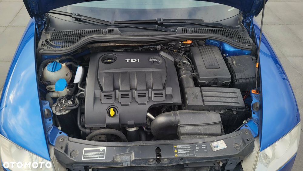 Skoda Octavia 2.0 TDI DPF RS - 14