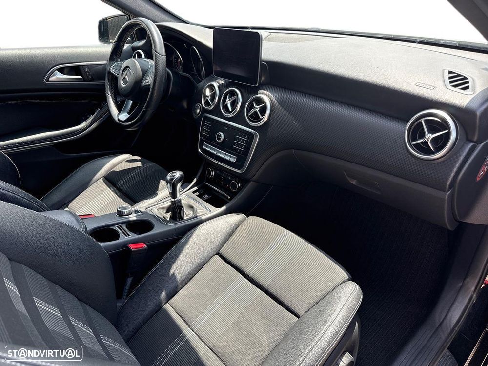 Mercedes-Benz A 180 d Urban - 15