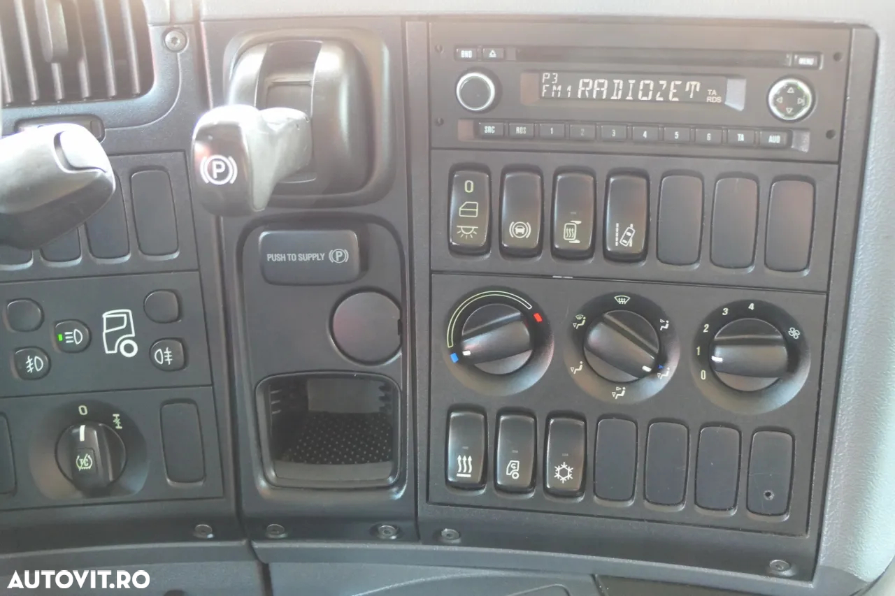 Scania P 250 / Bufeta / Noptiera - lungime: 8,10 m / 2016 / EURO 6 / - 27