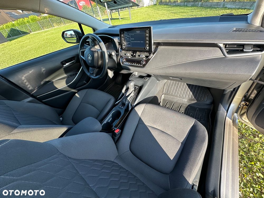 Toyota Corolla 1.8 Hybrid Selection - 15