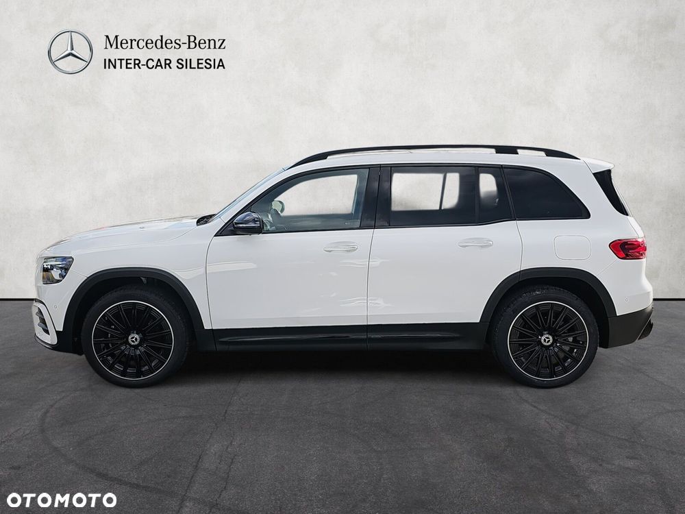 Mercedes-Benz GLB - 8