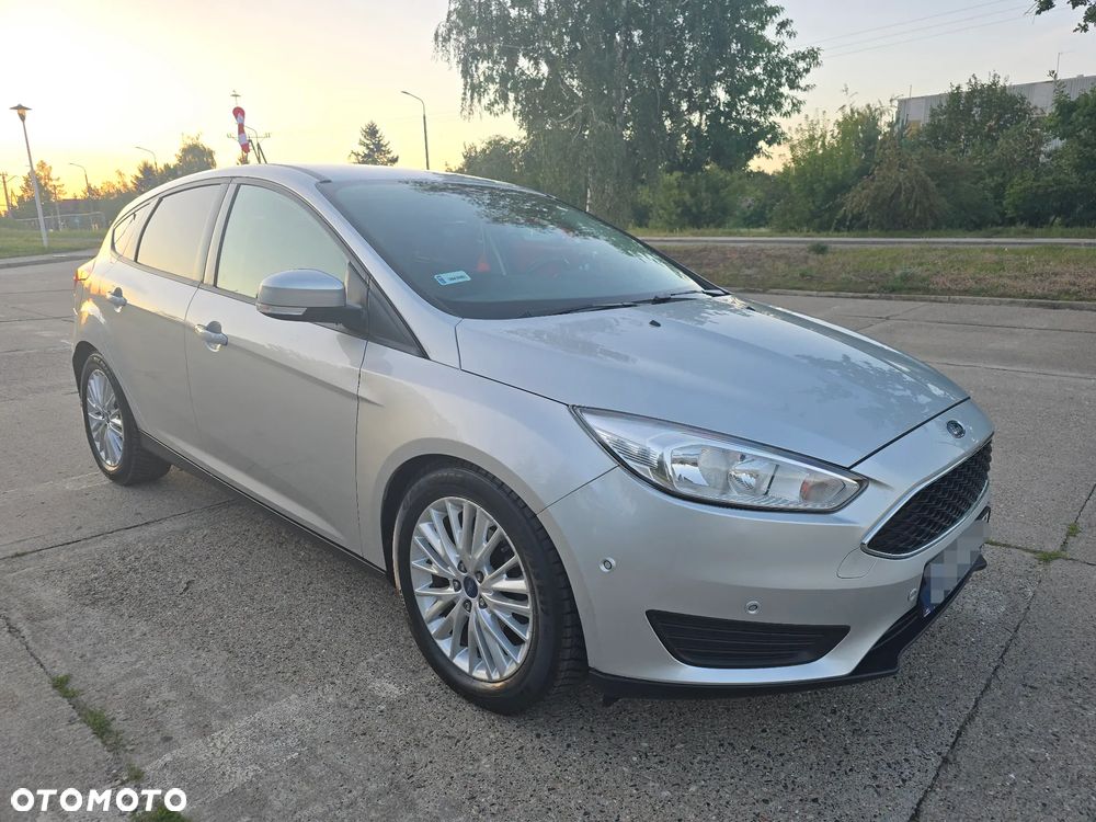 Ford Focus - 10