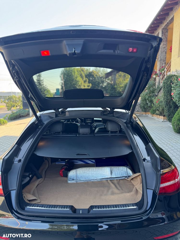 Mercedes-Benz GLC Coupe 250 d 4Matic 9G-TRONIC AMG Line - 5