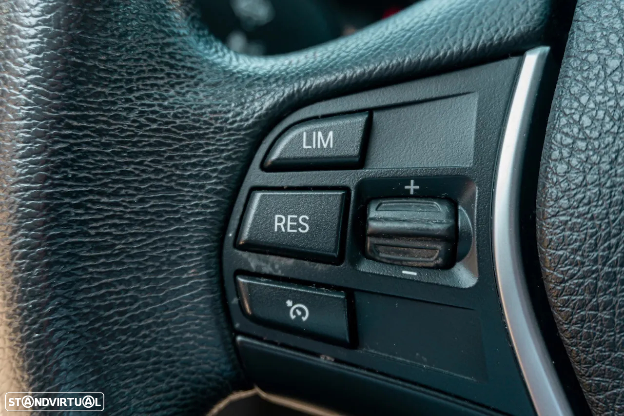 BMW 116 d Line Sport - 14