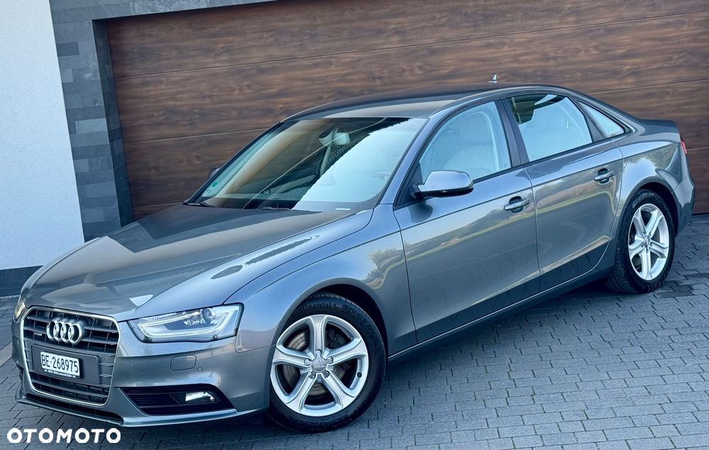 Audi A4 Limousine 2.0 TDI DPF quattro S tronic Attraction - 2