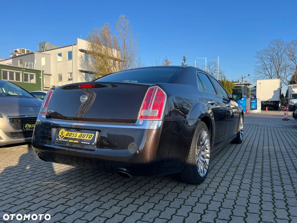 Lancia Thema 3.0 V6 CRD 24V Automatik Executive - 8