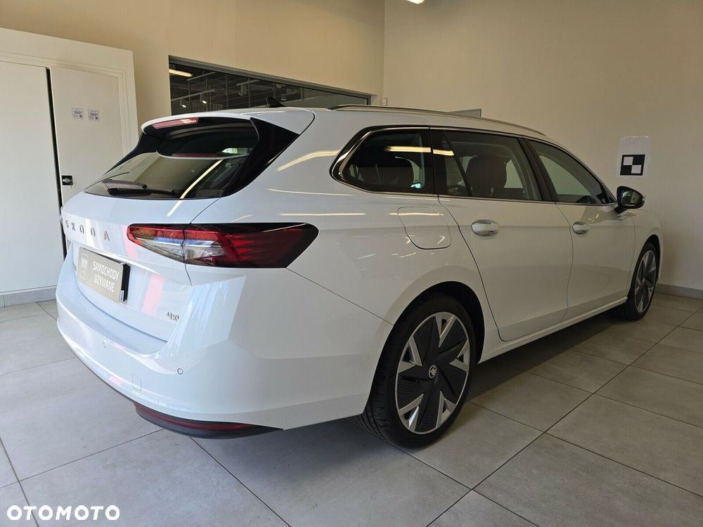 Skoda Superb 2.0 TDI SCR 4x4 Selection DSG - 5