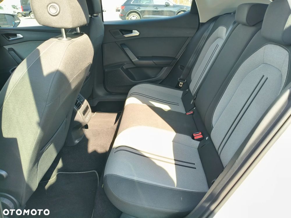 Seat Leon 1.0 eTSI Style DSG - 10