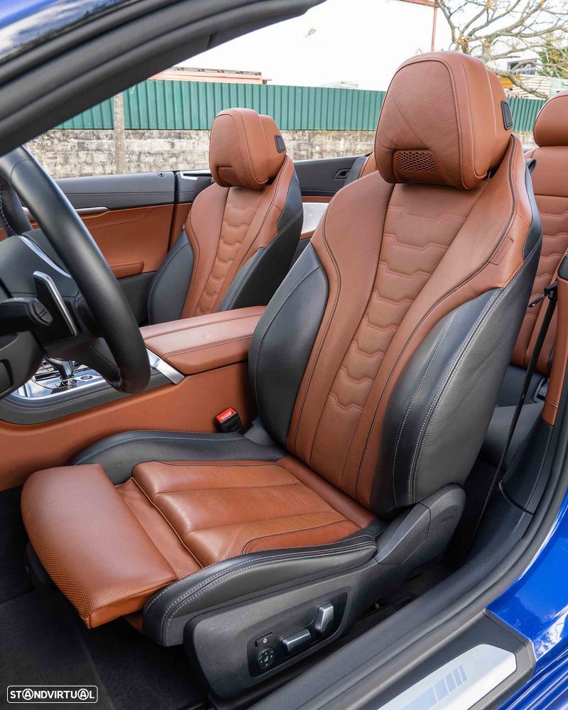 BMW M850i xDrive - 16