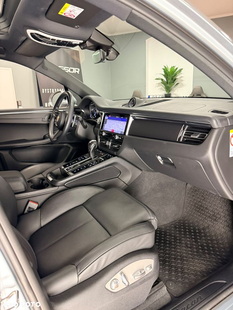 Porsche Macan Standard - 27