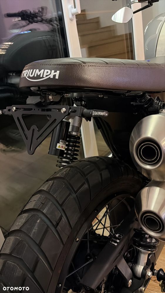Triumph Scrambler - 12