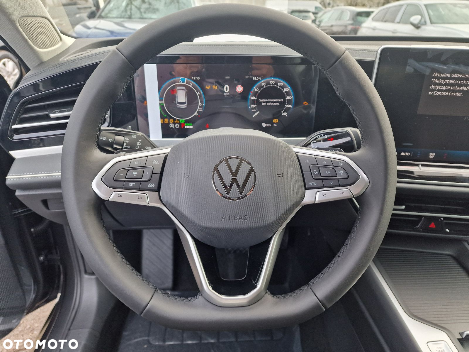 Volkswagen Passat - 8