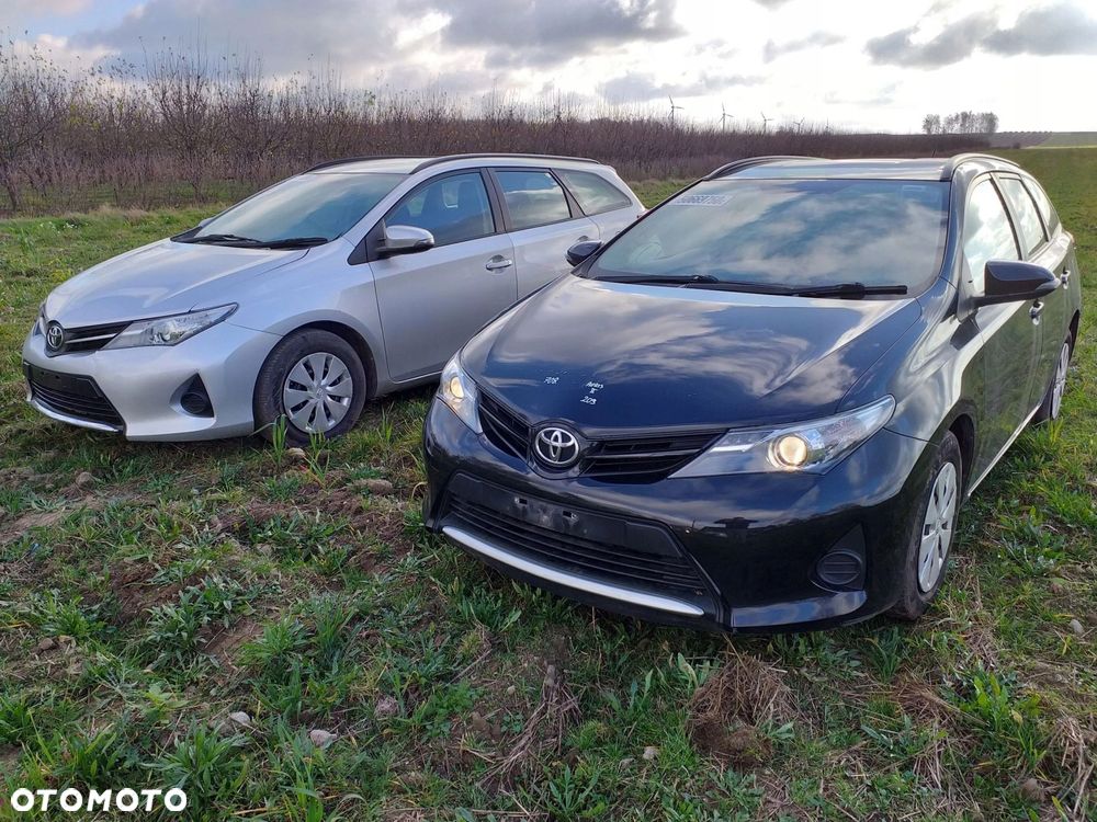 Toyota Auris I kierownica skóra tempomat - 12