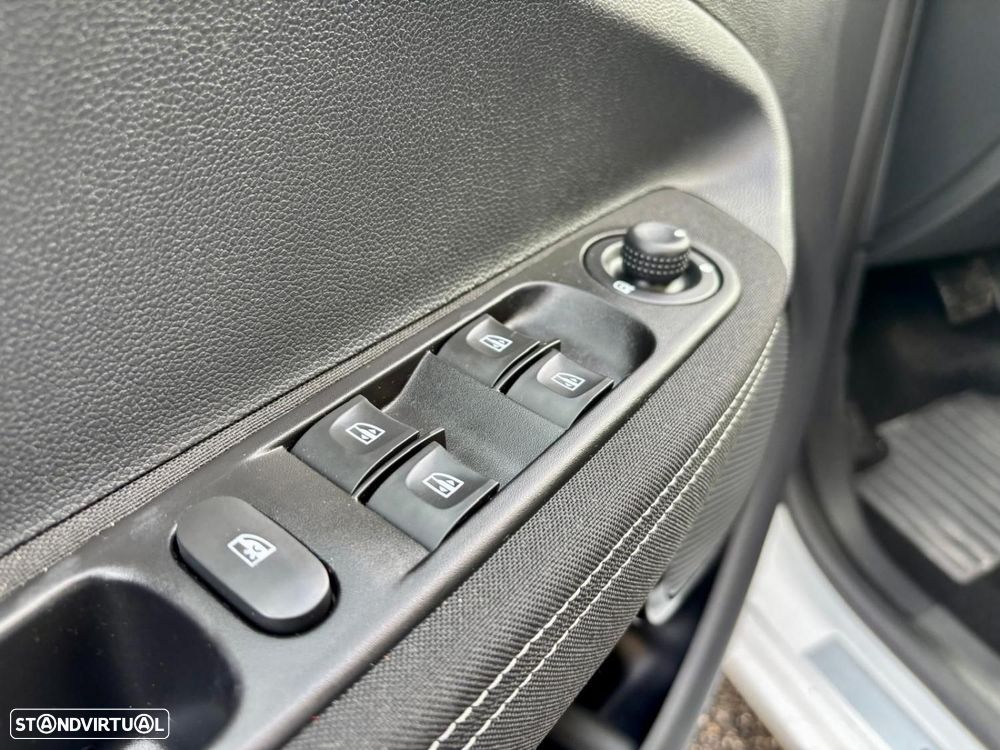 Renault Zoe (c/ Bateria) Intens 40 Q90 - 11
