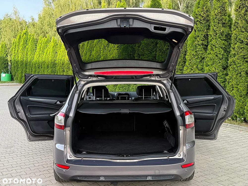 Ford Mondeo 1.6 TDCi Platinium X Plus (Titanium) - 24