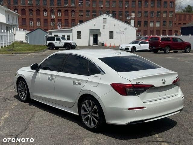 Honda Civic 1.5 i-VTEC Turbo CVT Sport Plus - 9