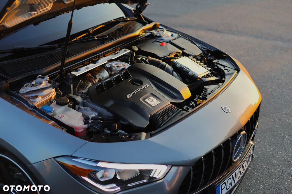 Mercedes-Benz CLA AMG 45 4-Matic 8G-DCT - 32