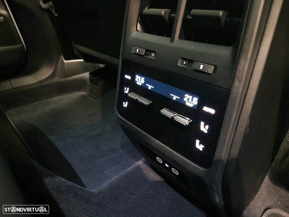 Porsche Macan Electric 4 - 29