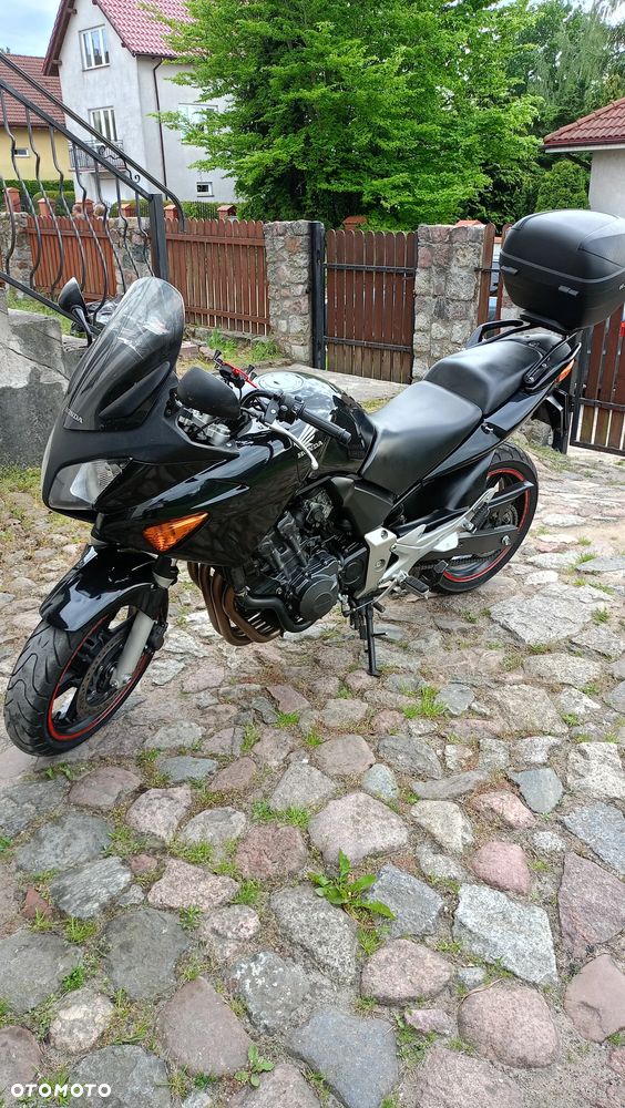 Honda CBF - 1