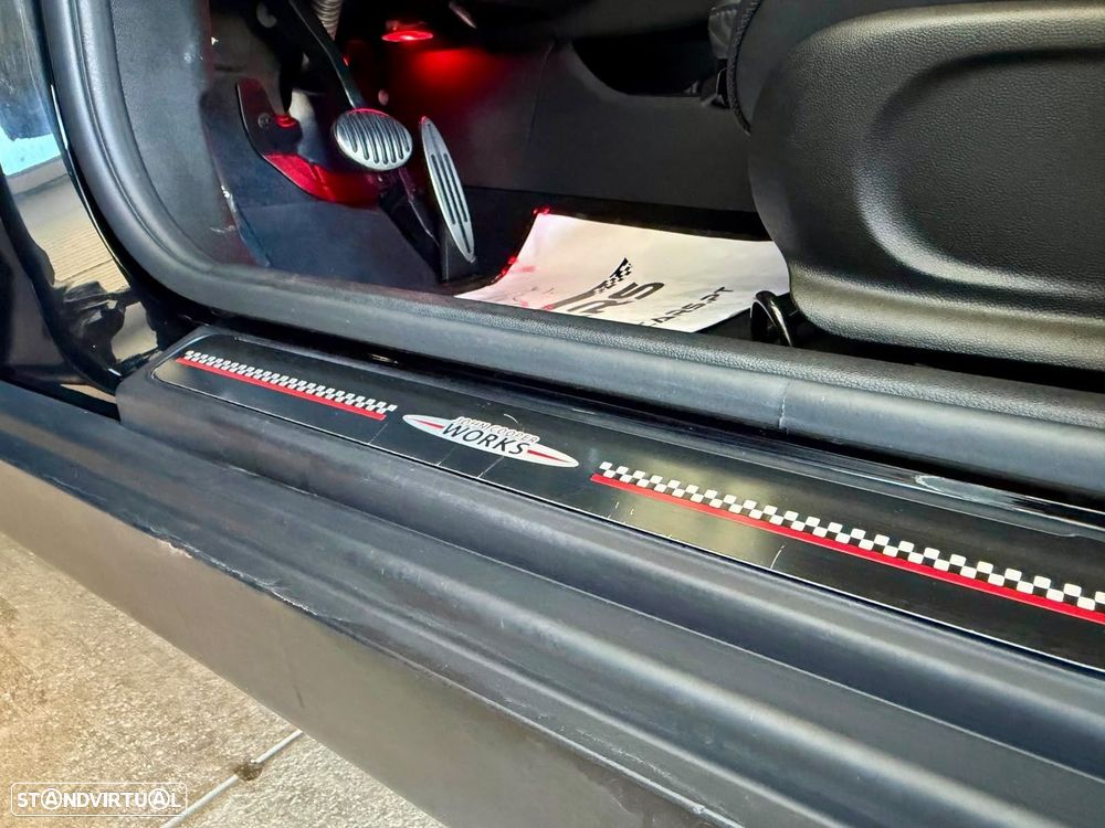 MINI Clubman John Cooper Works ALL4 - 34