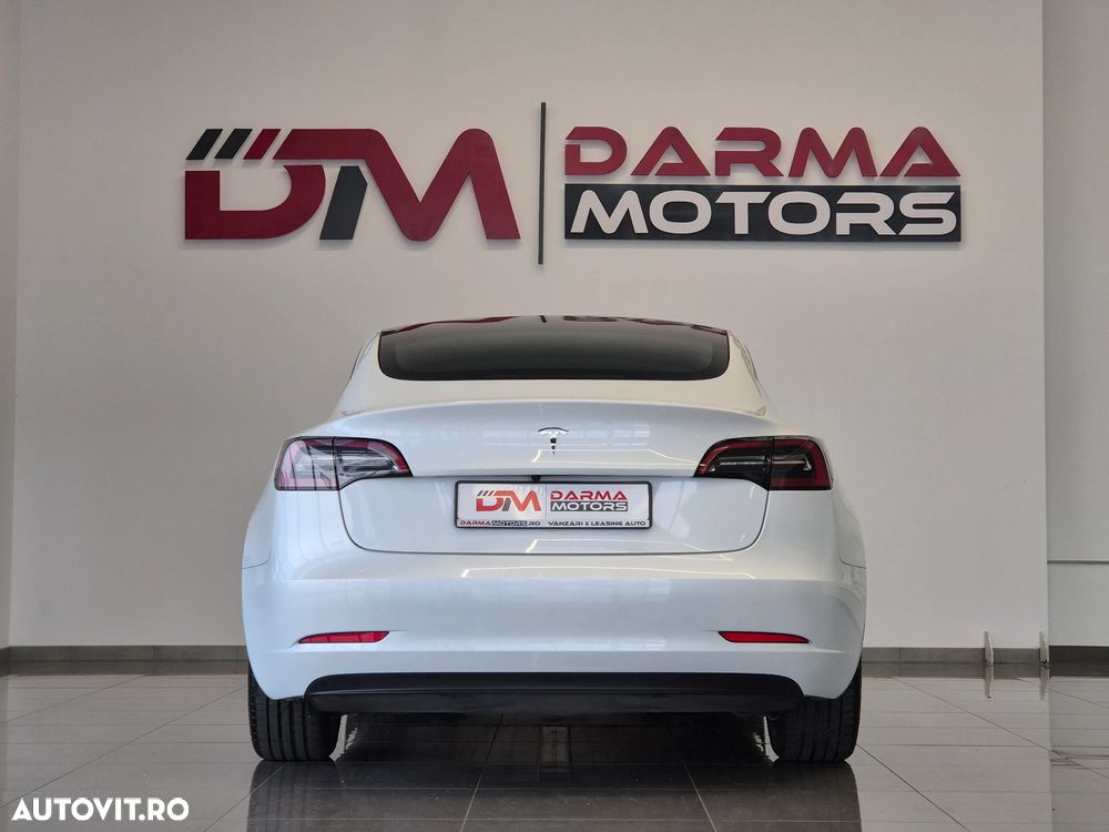 Tesla Model 3 Standard Reichweite Plus Hinterradantrieb - 20