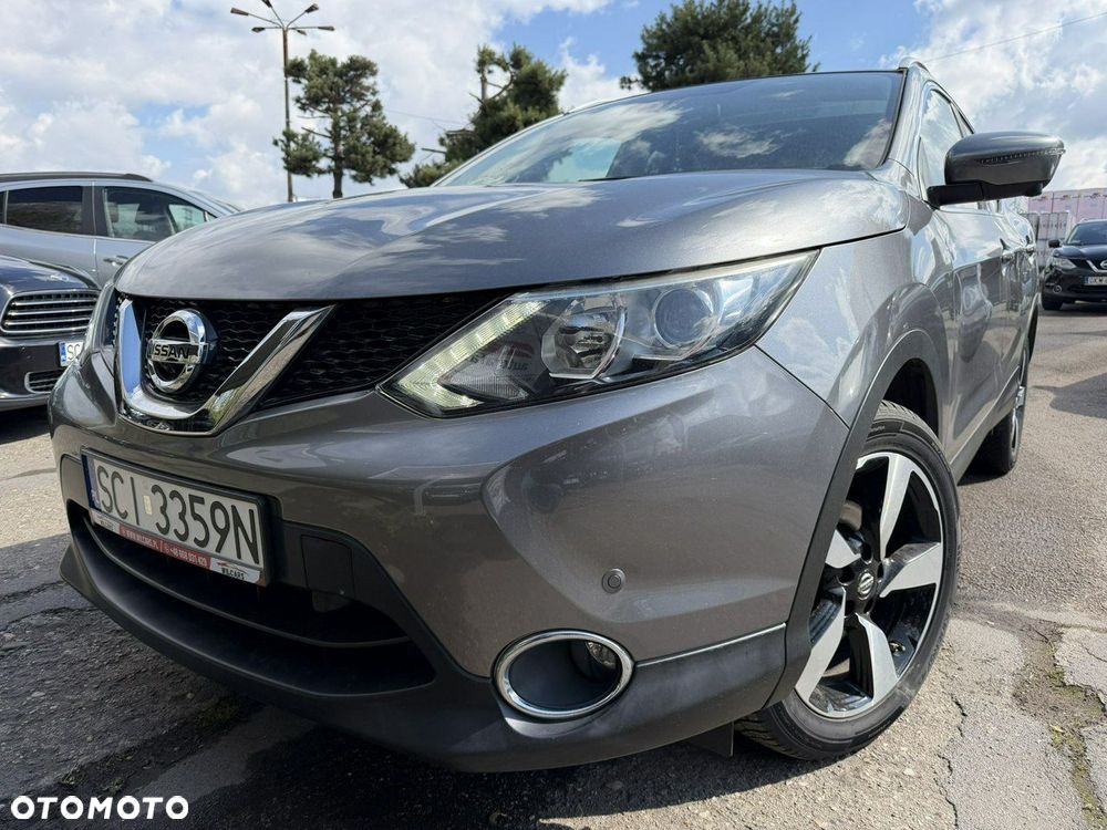 Nissan Qashqai - 2