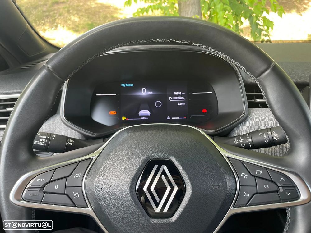 Renault Clio 1.0 TCe Techno - 9