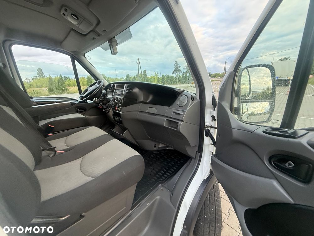Iveco DAILY - 29