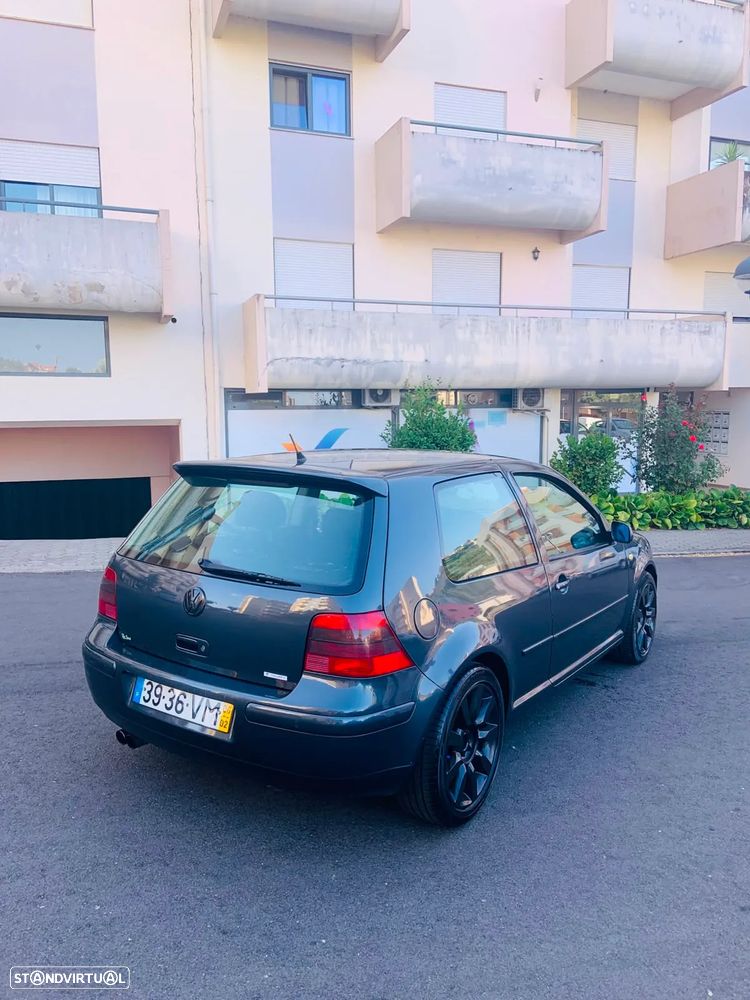 VW Golf 1.9 TDi Confortline AC - 2