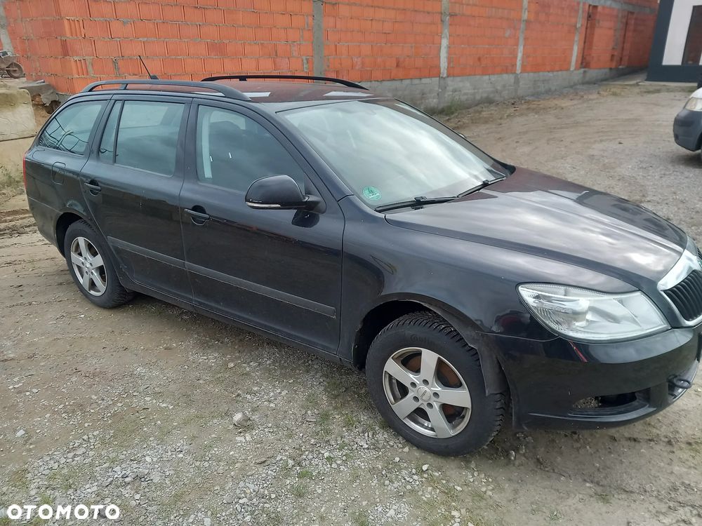 Skoda Octavia II Lakier(LF9R-1Z1Z) na części maska zderzak błotnik drzwi klapa - 3