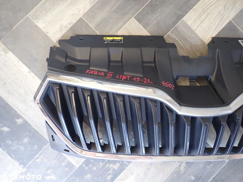 FABIA III LIFT 6V0853653C GRILL ATRAPA PRZEDNIA PRZÓD - 2