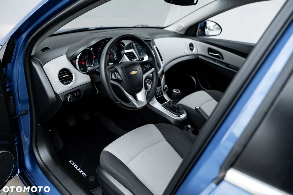 Chevrolet Cruze 1.8 LTZ - 7