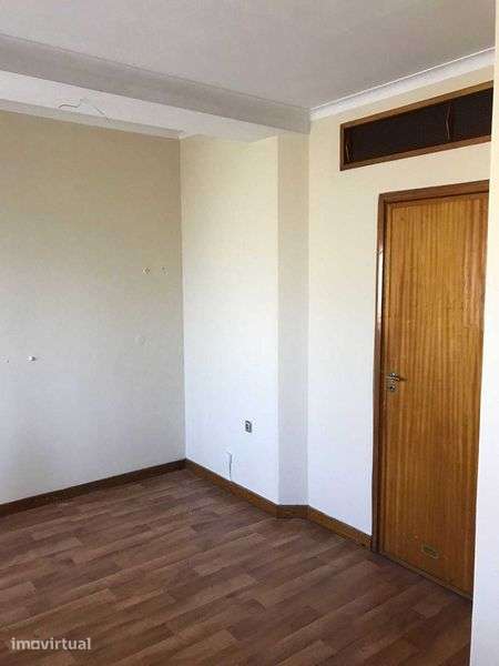 Salas para Arrendamento – Alto da Maia | Desde 130€/mês - Grande imagem: 5/6