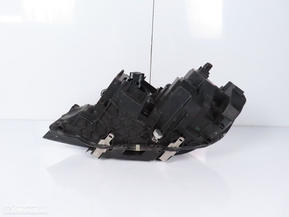 Farol LED Usado / Original BMW 3 (G20)/BMW 3 Touring (G21) 63118496150 / 9481696 - 5