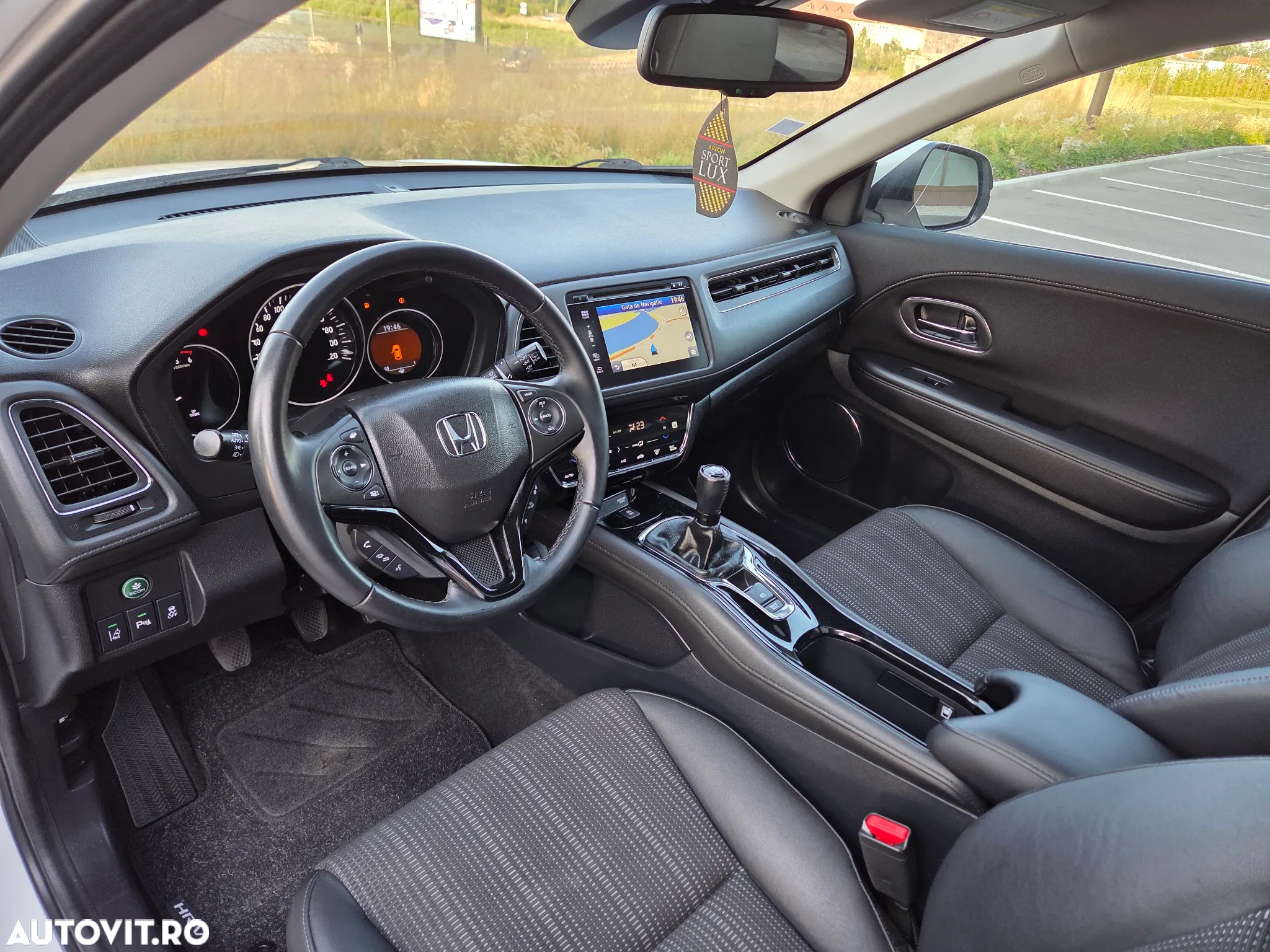 Honda HR-V 1.6 i-DTEC Executive - 25