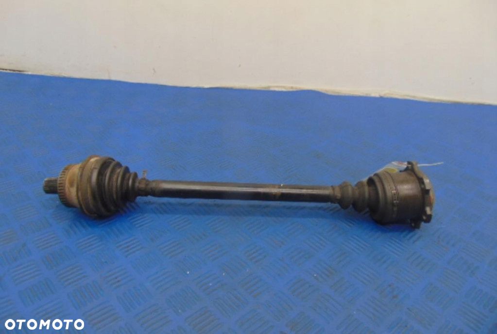 VOLKSWAGEN PASSAT B5 LIFT 1.9TDI PÓŁOŚ PRAWA - 1