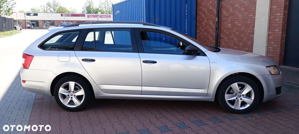 Skoda Octavia - 2