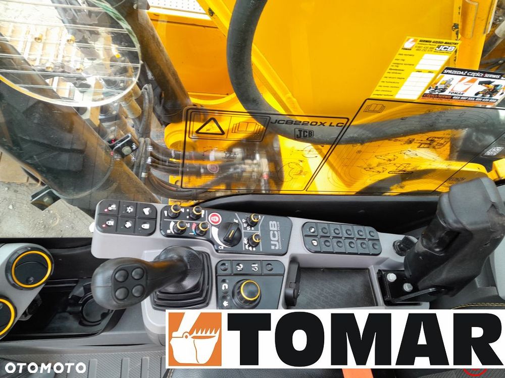 JCB 220x js220 - 32