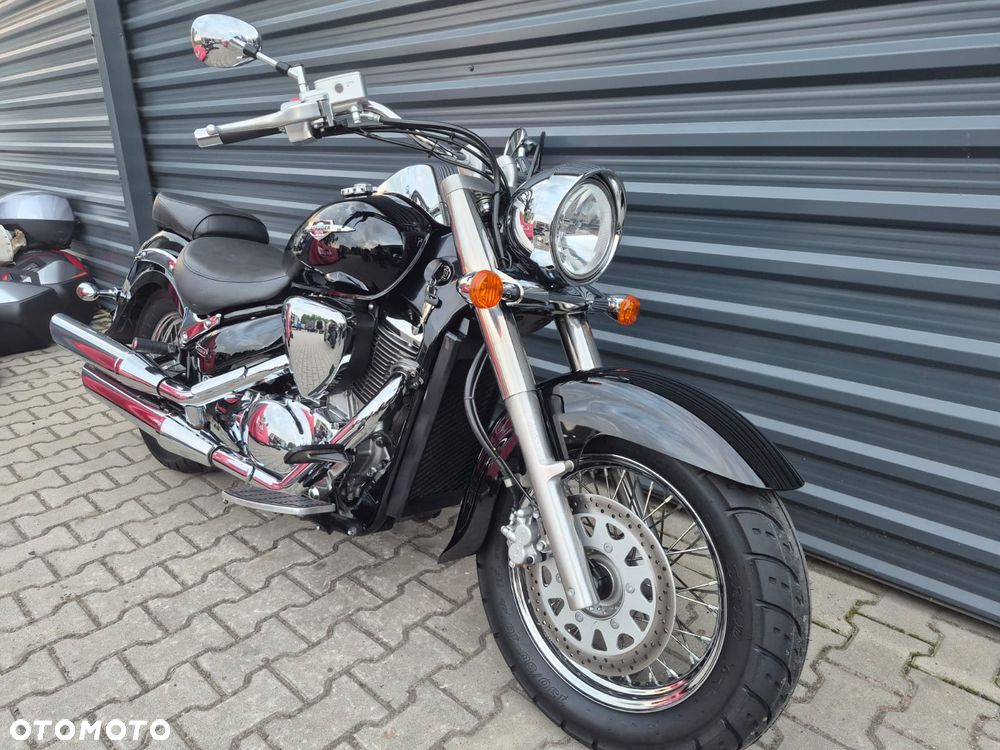 Suzuki Intruder - 19