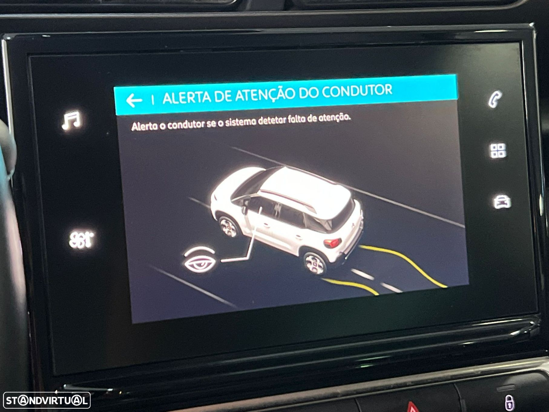 Citroën C3 Aircross 1.5 BlueHDi Shine S&S - 16