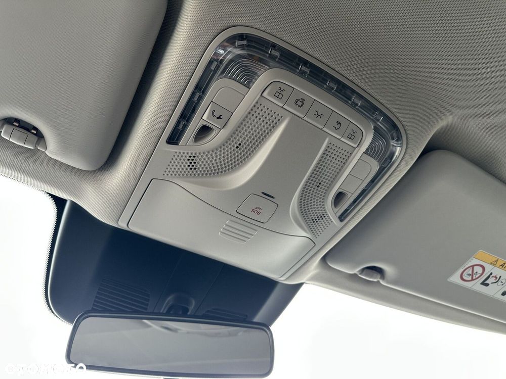 Mercedes-Benz Vito Tourer - 25