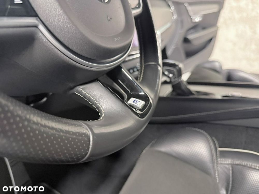 Volvo V90 B5 D AWD Geartronic RDesign - 22