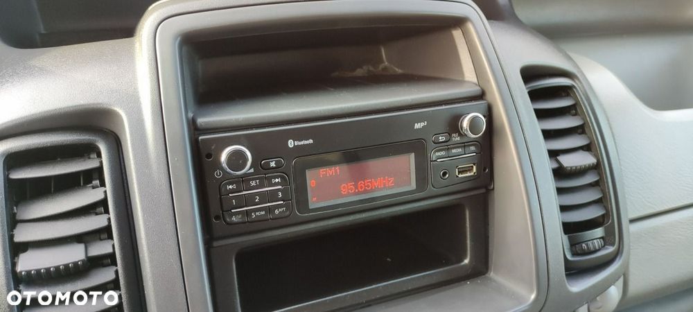 Renault Trafic - 24