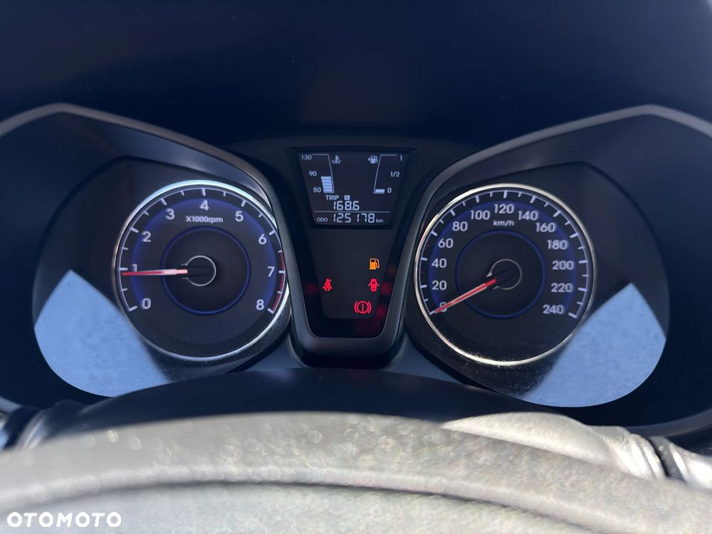 Hyundai ix20 1.6 Classic + - 15